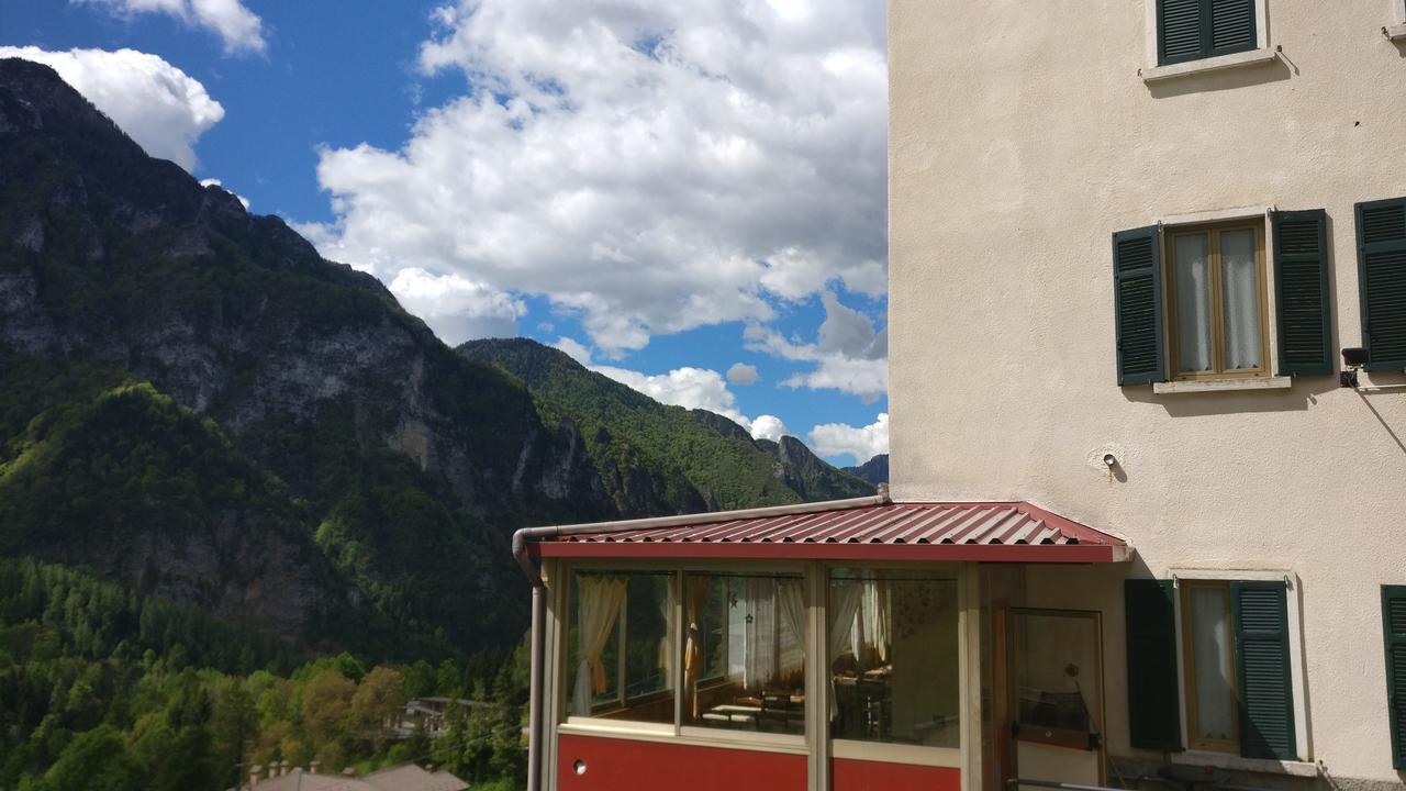 La Valle Del Drago Hotel Piazza Brembana Exterior foto